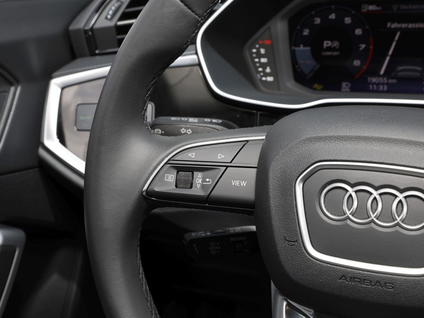 Bild über Audi Q3 Sportback TFSI 110 kW S tronic - für weitere Informationen kontaktieren Sie den Audi Partner