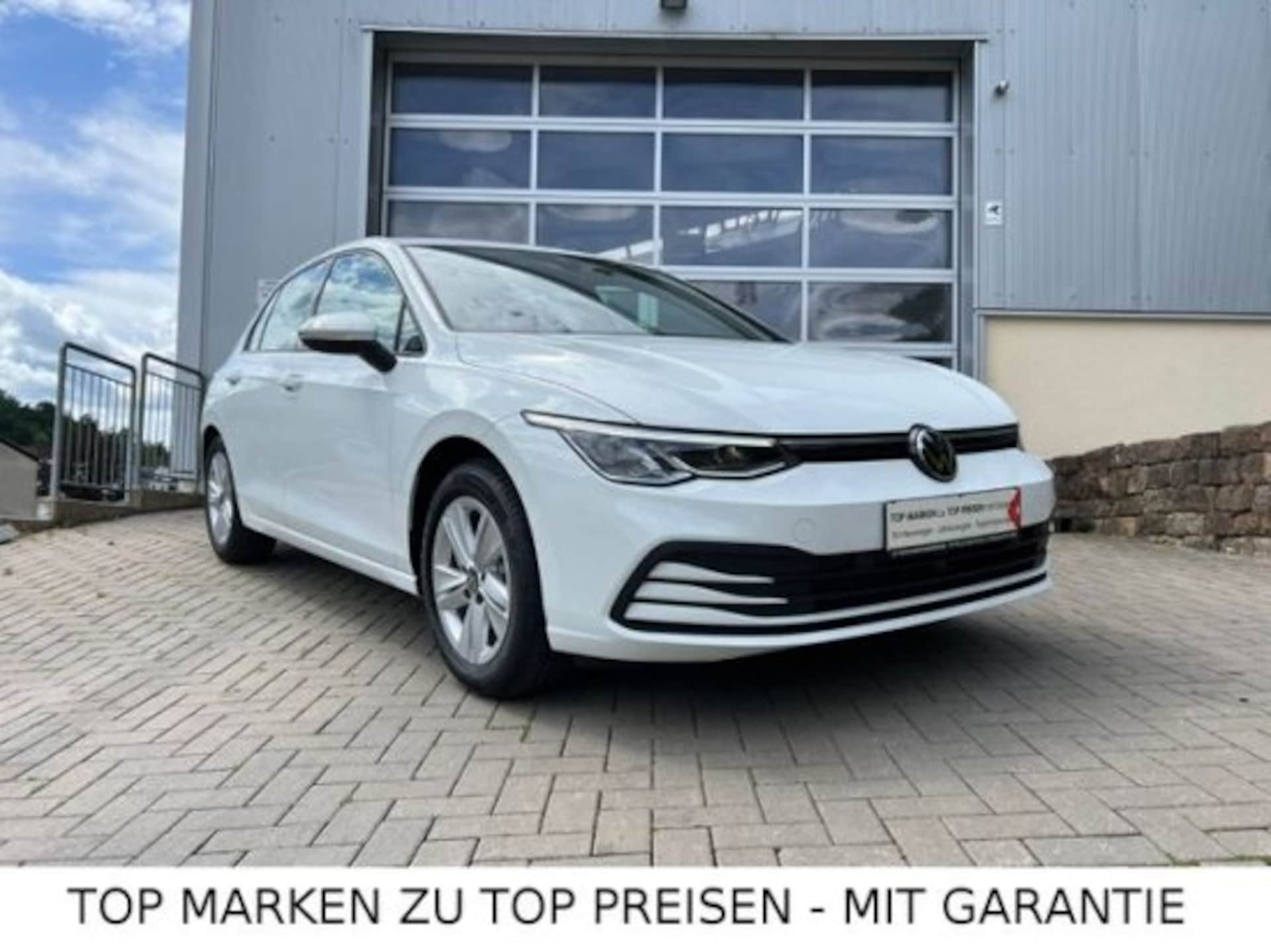 Volkswagen Golf Life