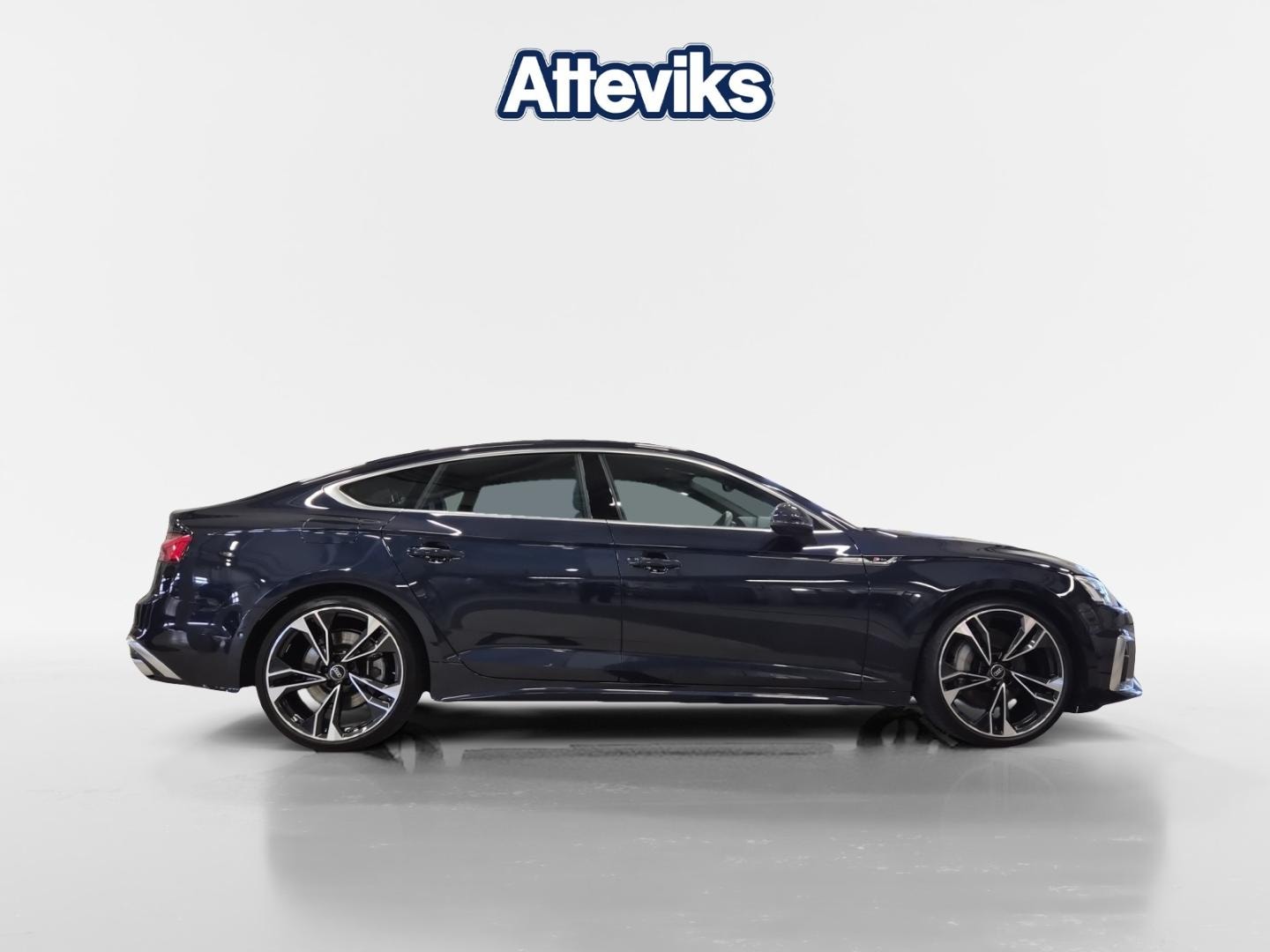 Bild som visar Audi A5 Sportback A5 Sportback 45 TFSI quattro S line 265 hk S tronic - för mer information kontakta din Audi Partner