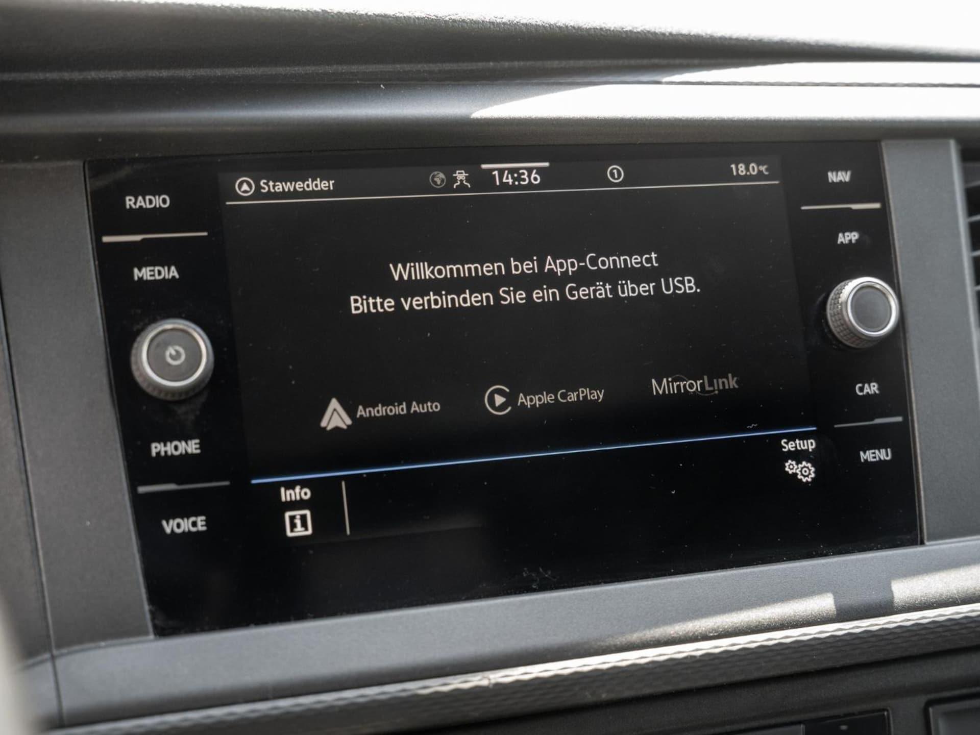 Volkswagen T6.1 Transporter Kasten langer Radstand