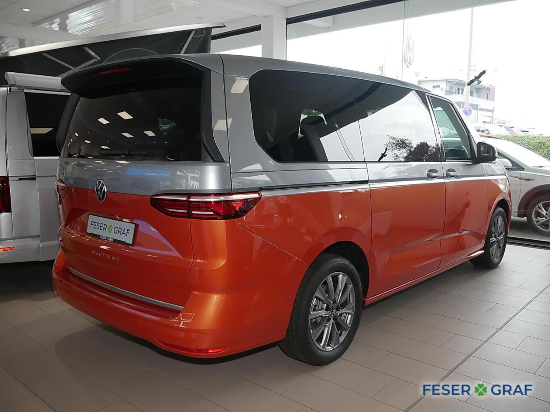 Volkswagen Multivan Langversion Style