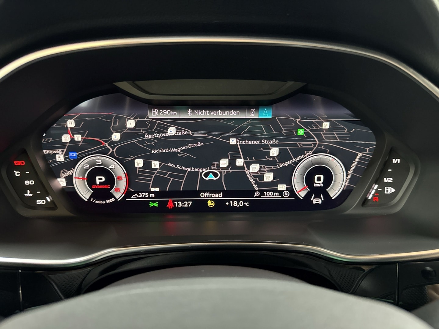 Bild über Audi Q3 S line 40 TDI quattro S tronic - für weitere Informationen kontaktieren Sie den Audi Partner