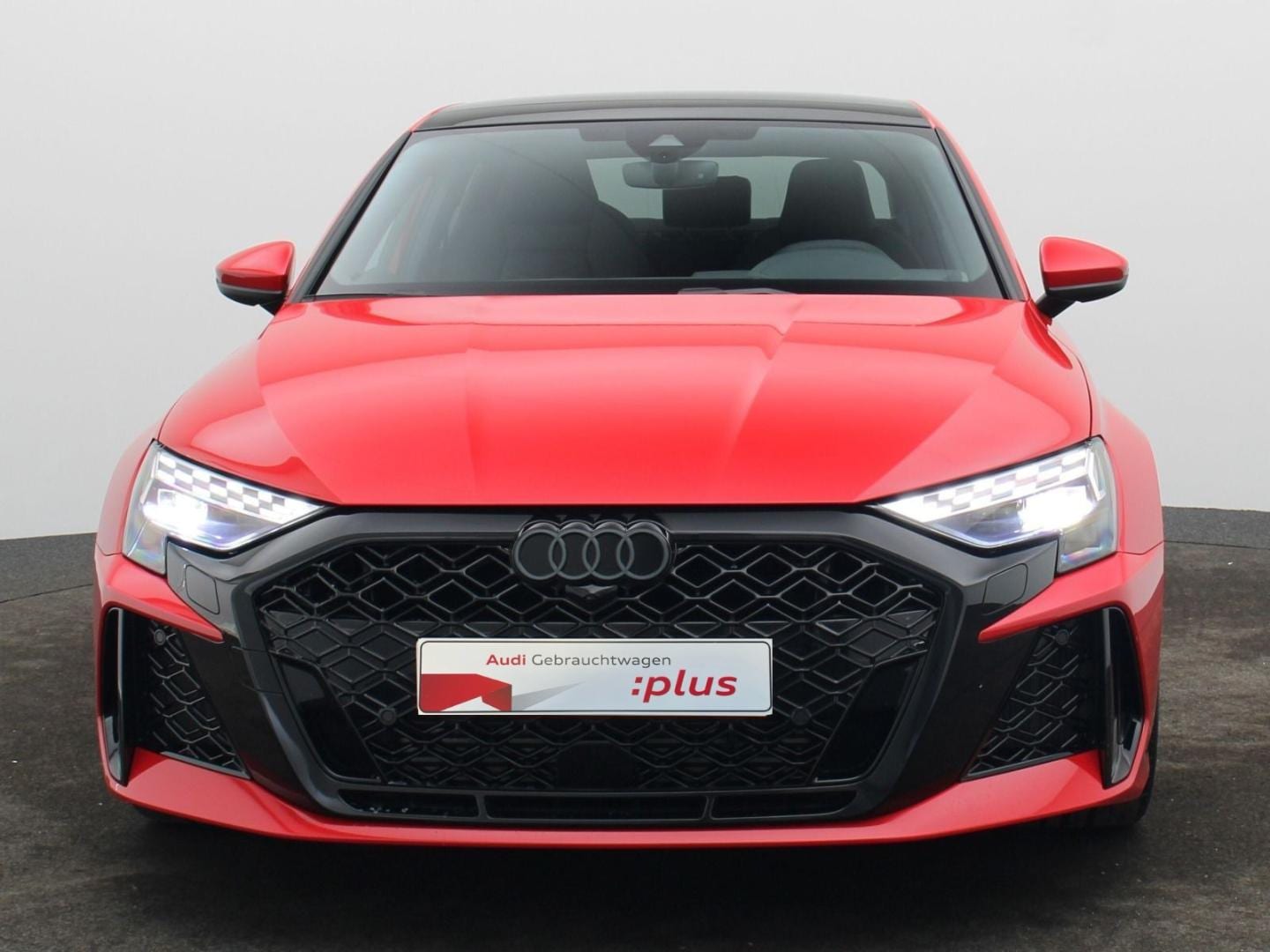 Image about Audi RS 3 Limousine TFSI quattro S tronic