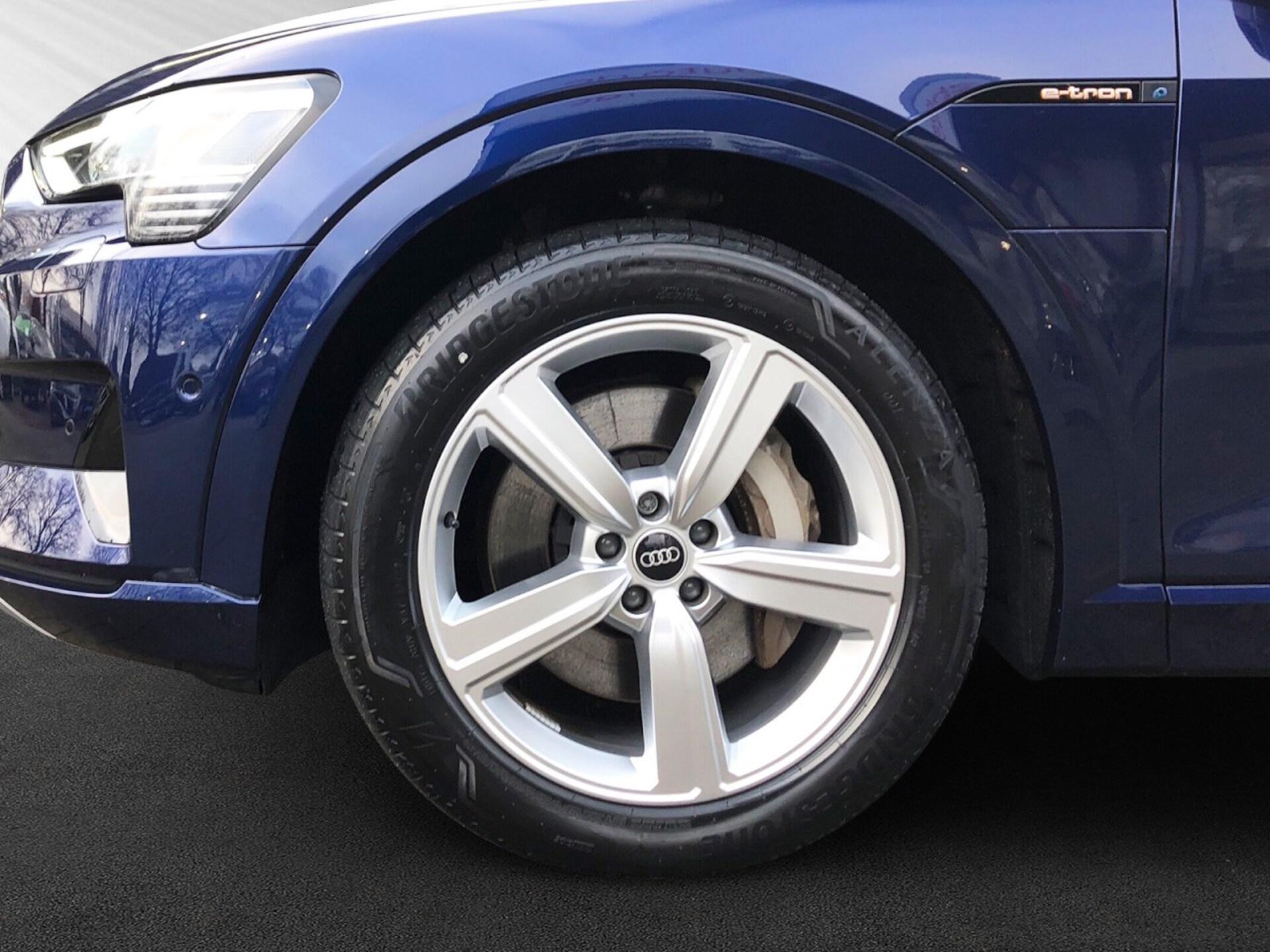 Audi e-tron advanced