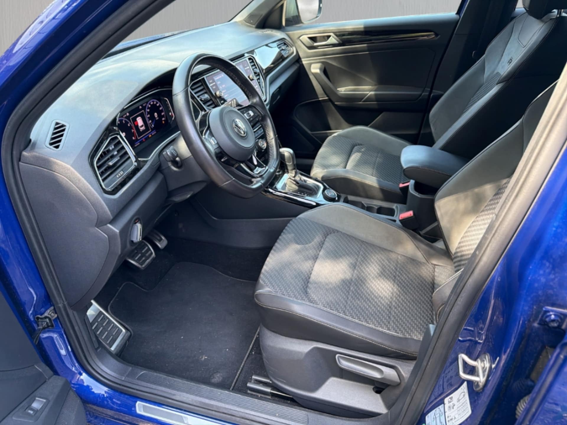 Volkswagen T-Roc R