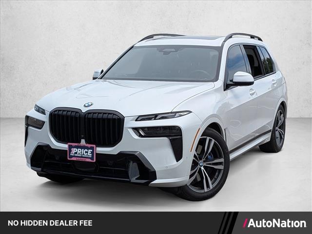 2025 BMW X7 xDrive40i's photo