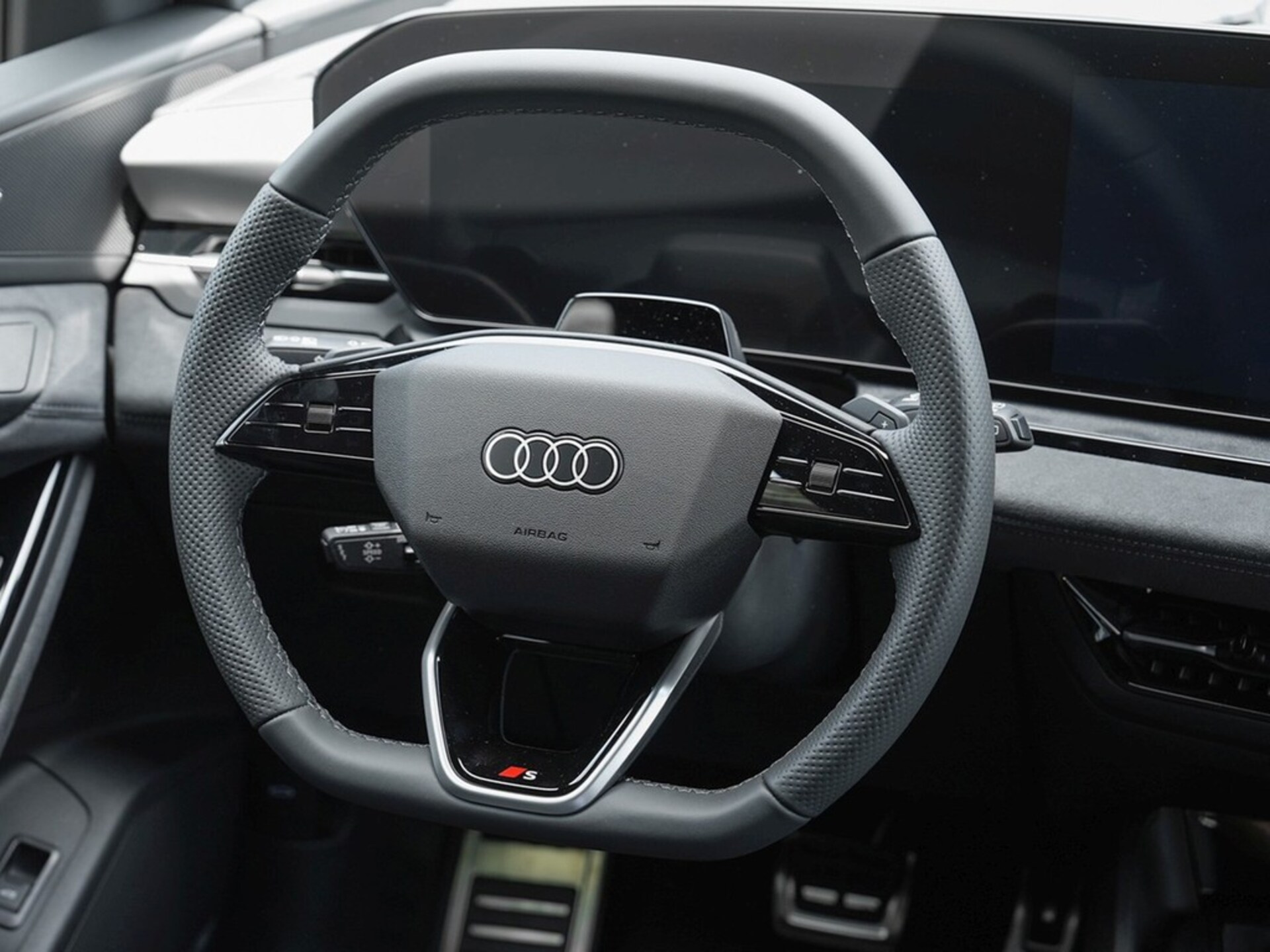Audi Q6 SUV e-tron