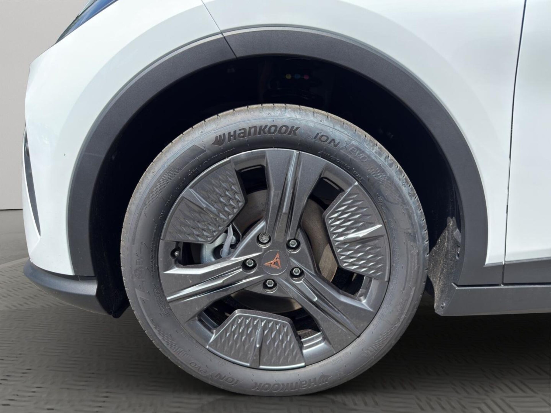 CUPRA Raval Endurance