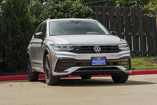 2022 Volkswagen Tiguan SE R-LINE BLACK