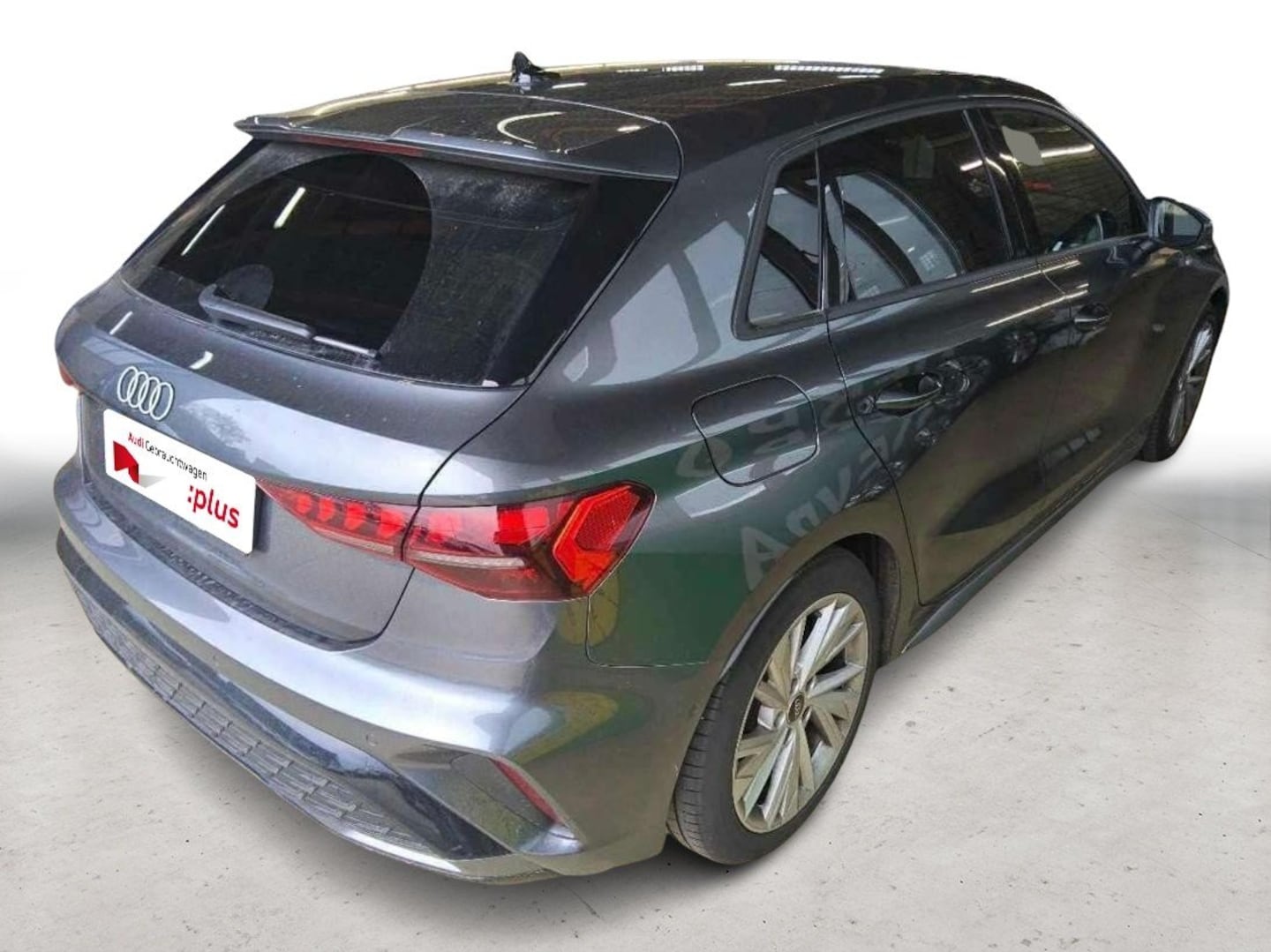 Bild über Audi A3 Sportback S line 35 TFSI S tronic - für weitere Informationen kontaktieren Sie den Audi Partner