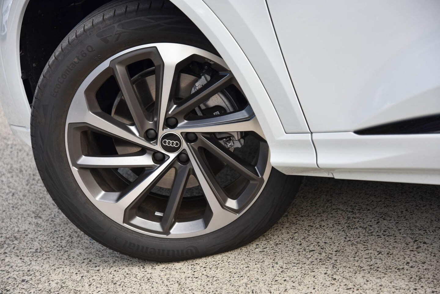 Image about Audi Q5 Sportback TFSI quattro 200 kW sport