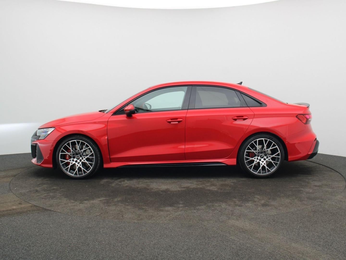 Image about Audi RS 3 Limousine TFSI quattro S tronic