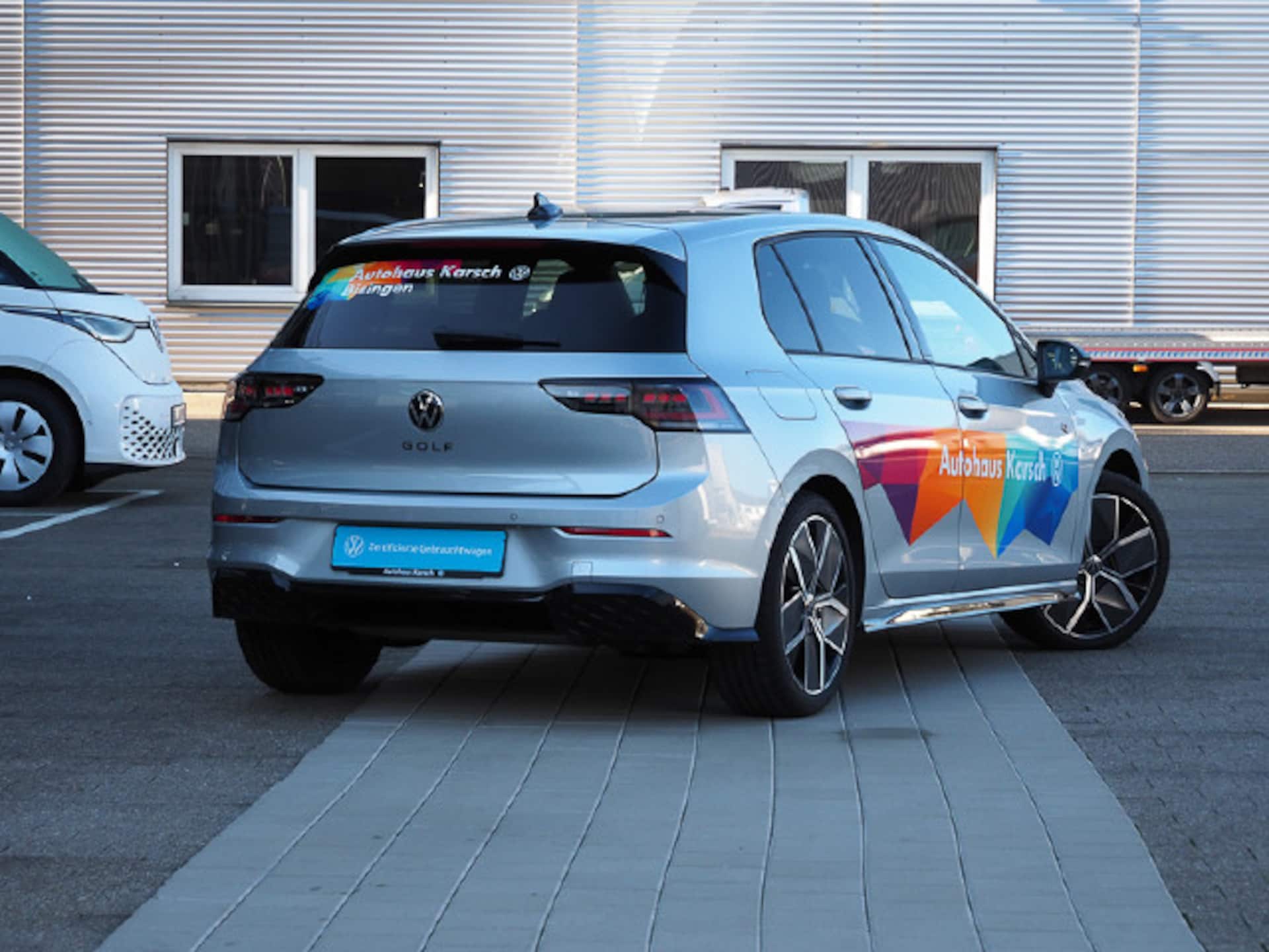Volkswagen Golf R-Line