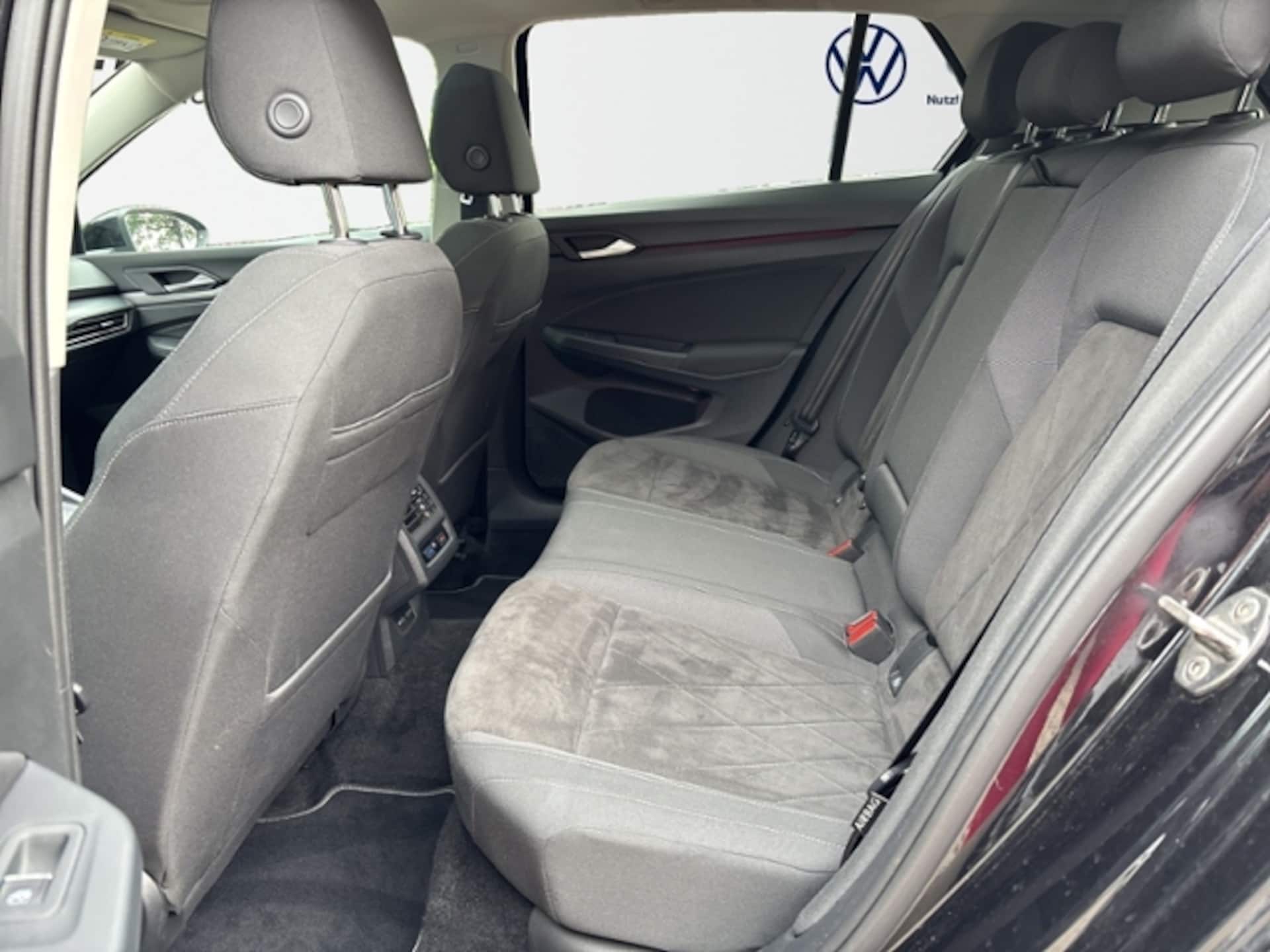 Volkswagen Golf Style