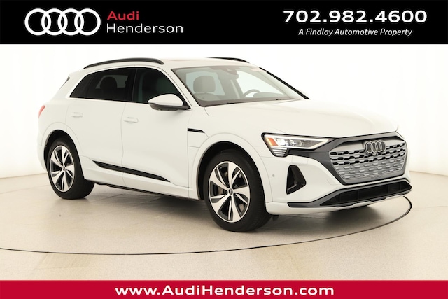 Photo of 2024 Audi Q8 e-tron
