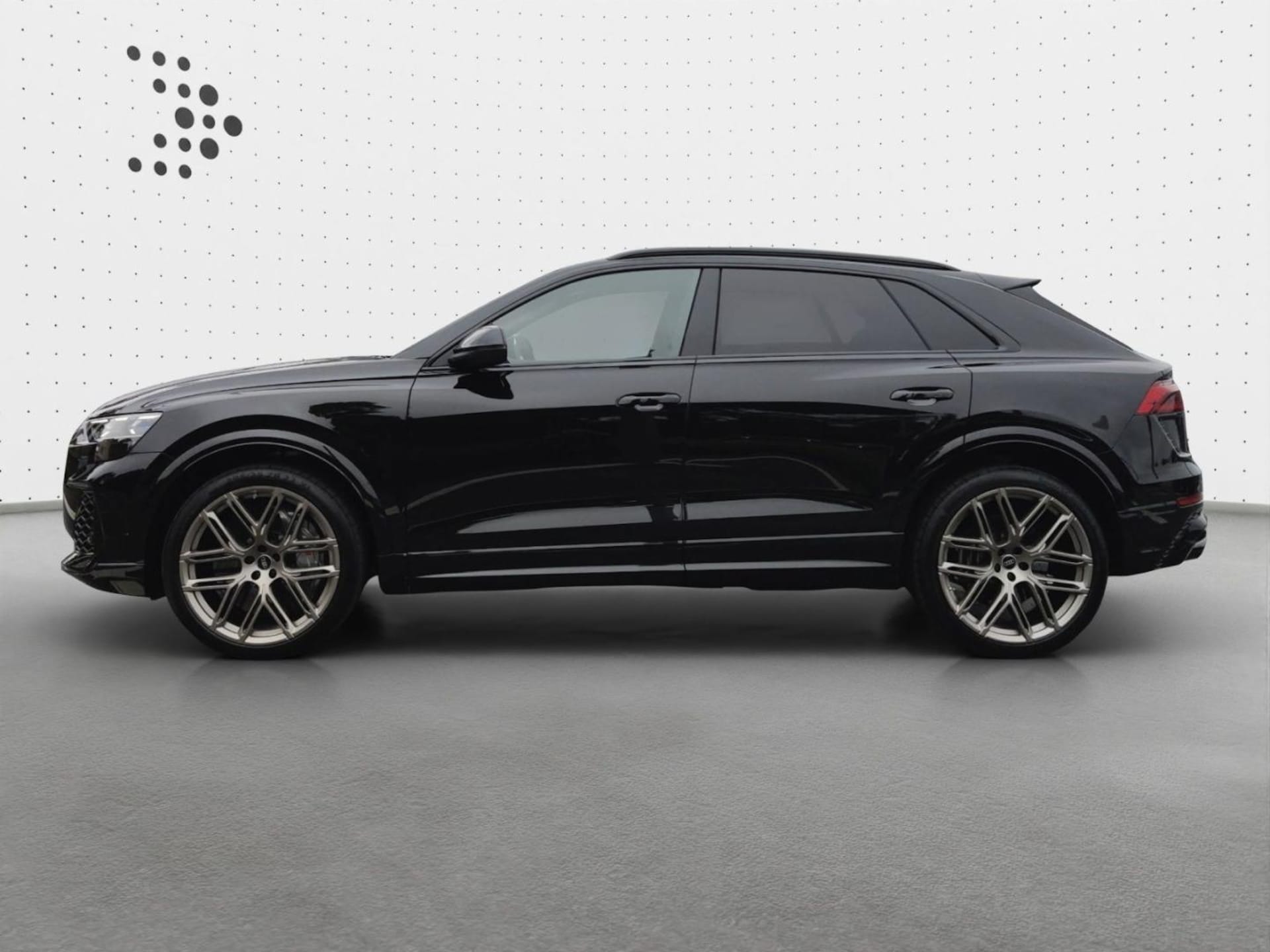 Audi RS Q8 SUV performance