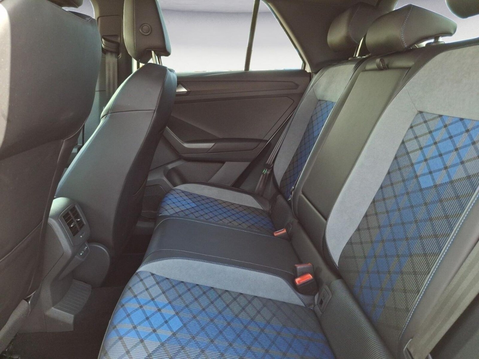 Volkswagen T-Roc – Bild 14