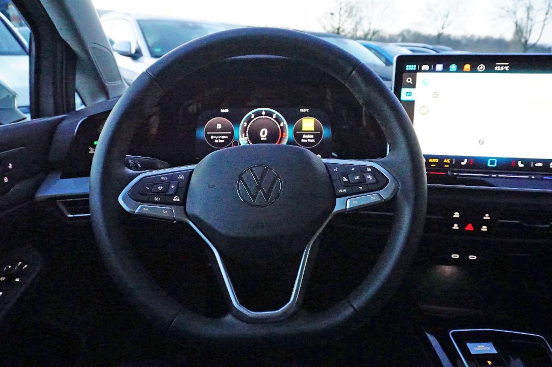 Volkswagen Golf Style