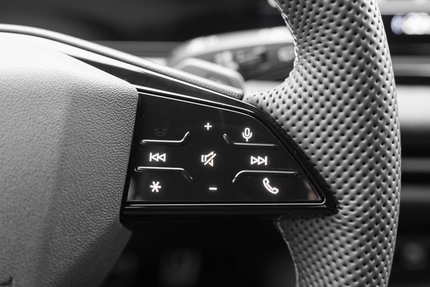 Bild über Audi A5 Avant e-hybrid e-hybrid quattro 220 kW S tronic - für weitere Informationen kontaktieren Sie den Audi Partner
