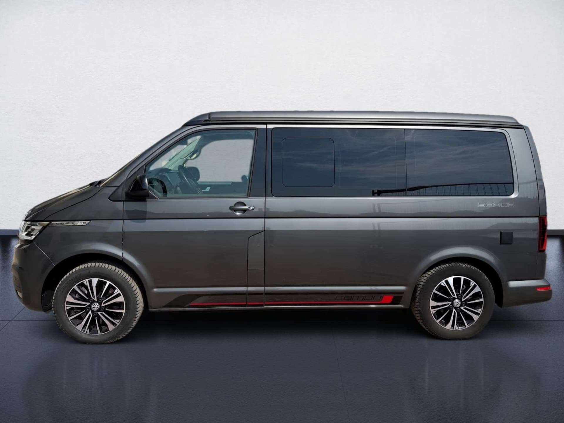 Volkswagen T6.1 California Beach