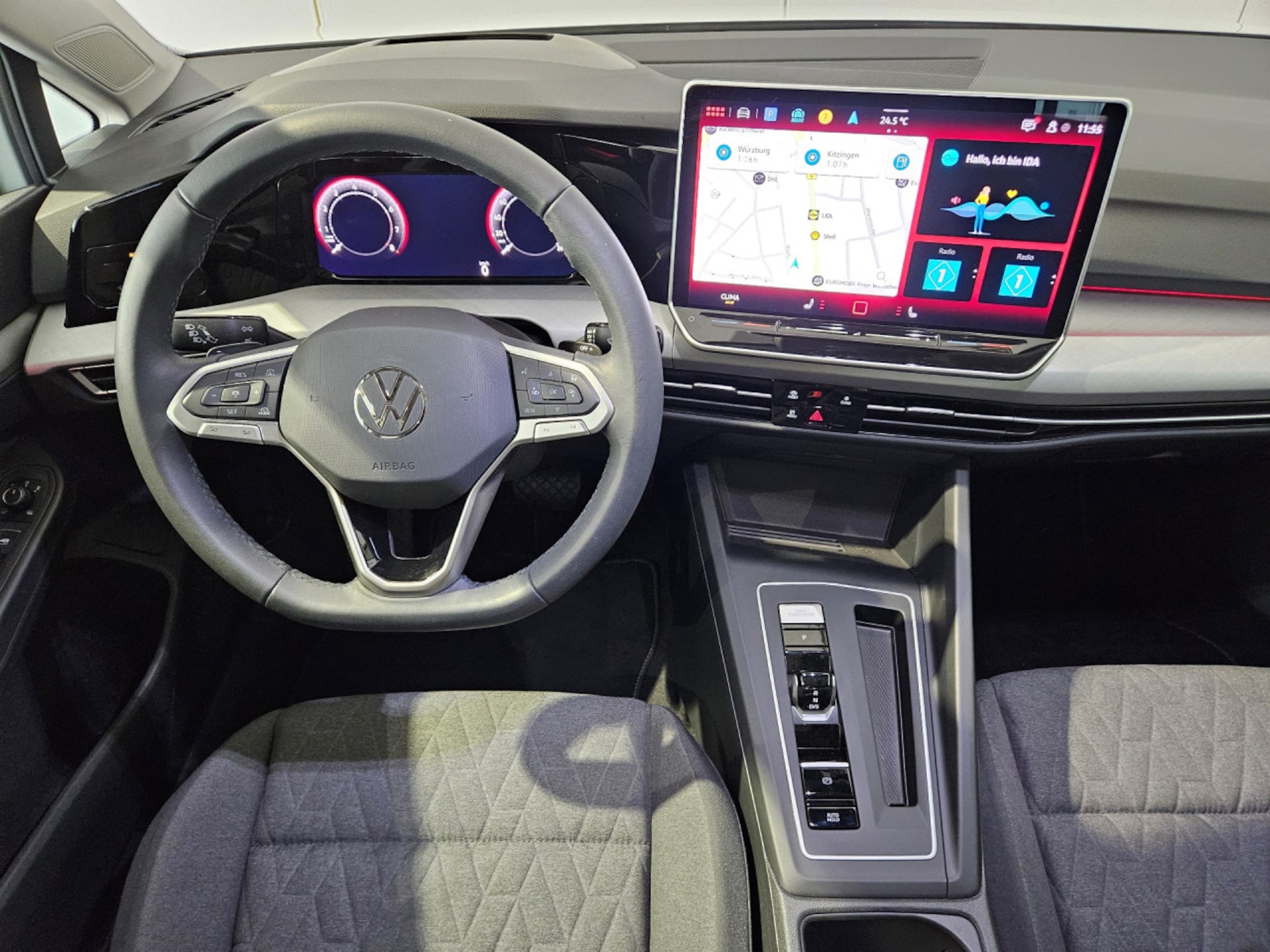 Volkswagen Golf Life