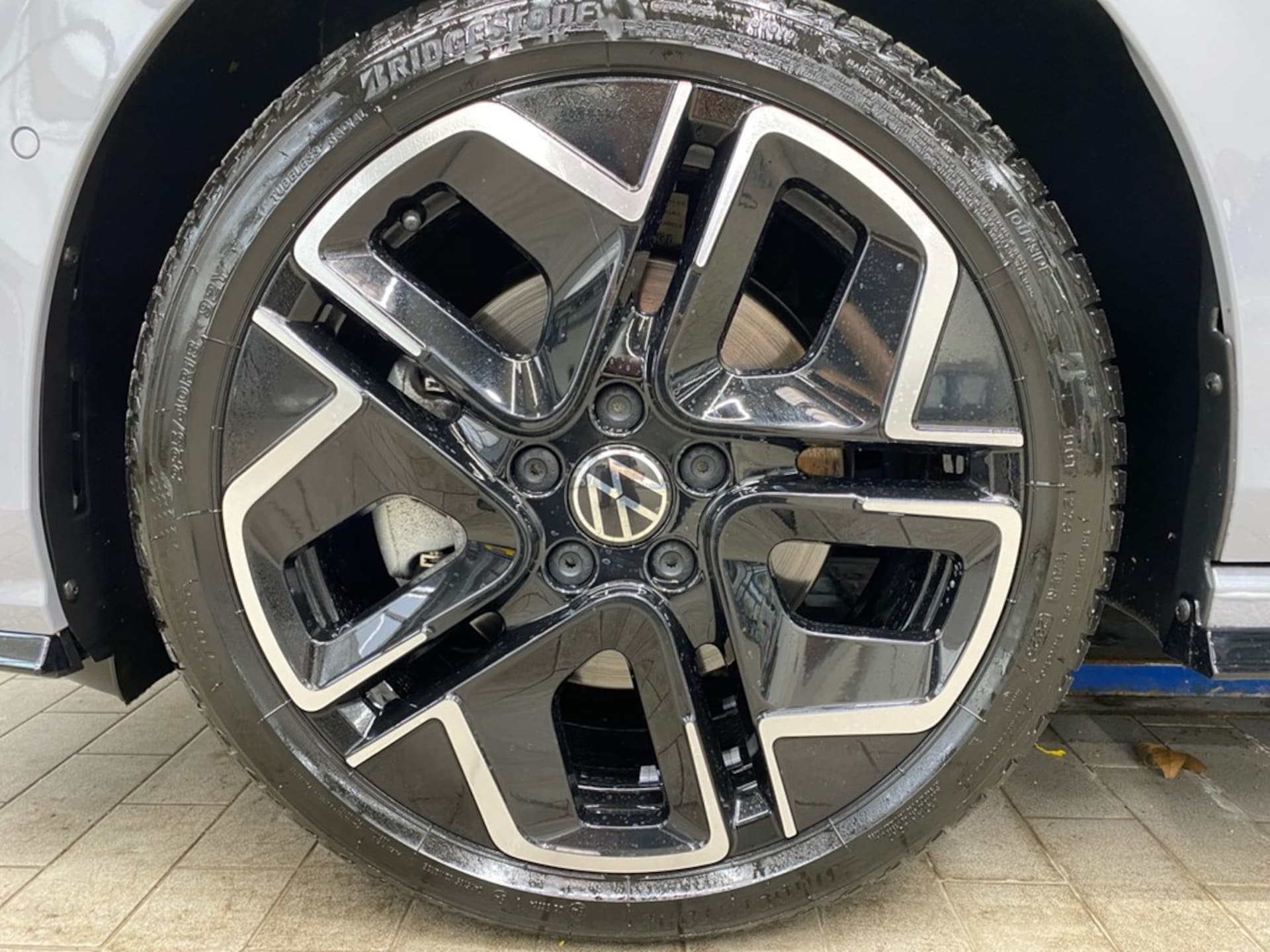 Volkswagen Golf Variant R-Line