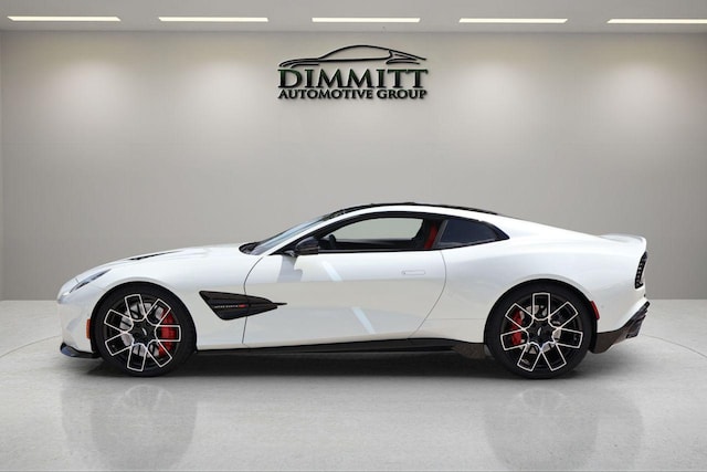2025 Aston Martin Vanquish