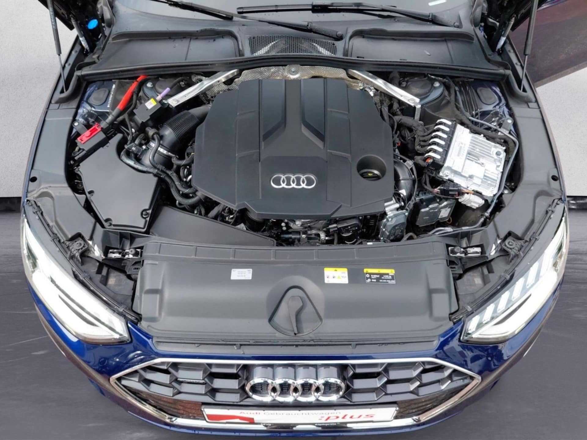 Audi A4 Avant S line