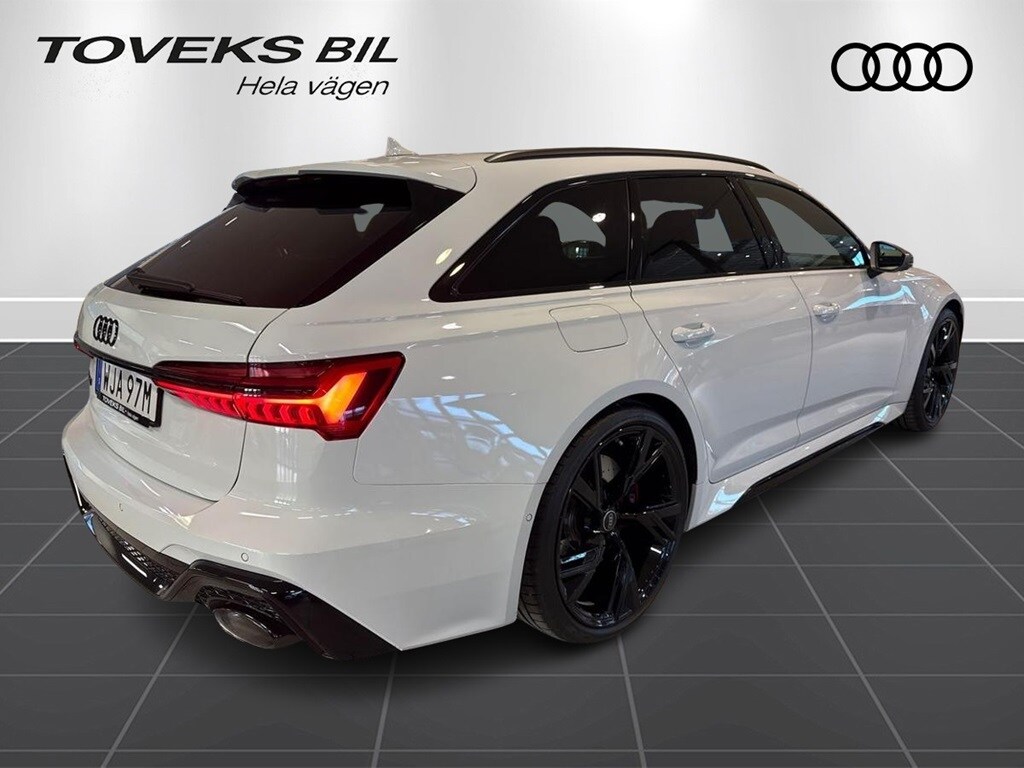 Bild som visar&nbsp;Audi RS 6 Avant&nbsp;RS 6 Avant performance 630 hk tiptronic - för mer information kontakta din Audi Partner