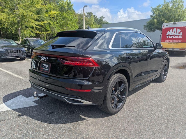 2022 Audi Q8