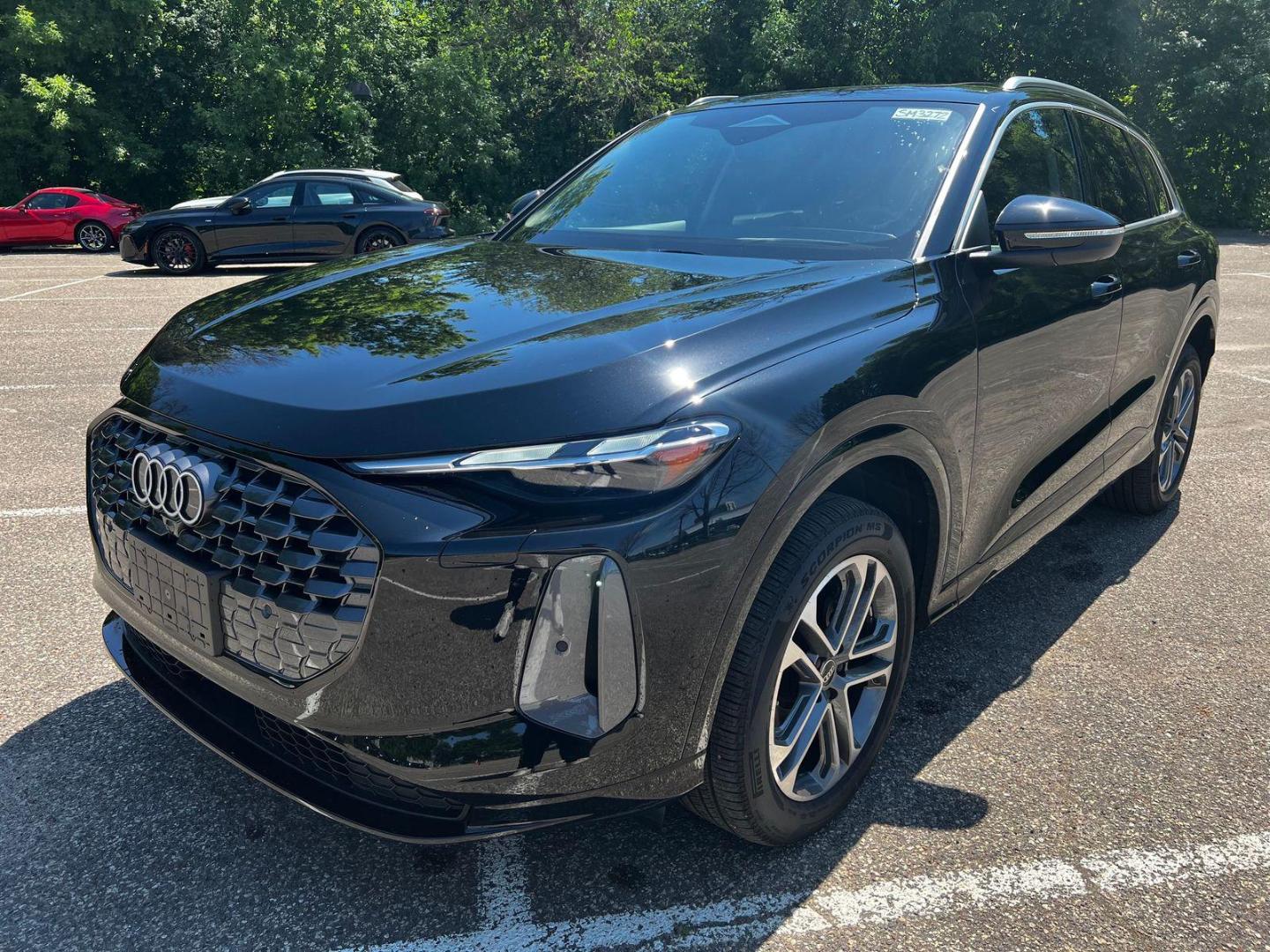 2025 Audi Q5 Premium quattro's photo