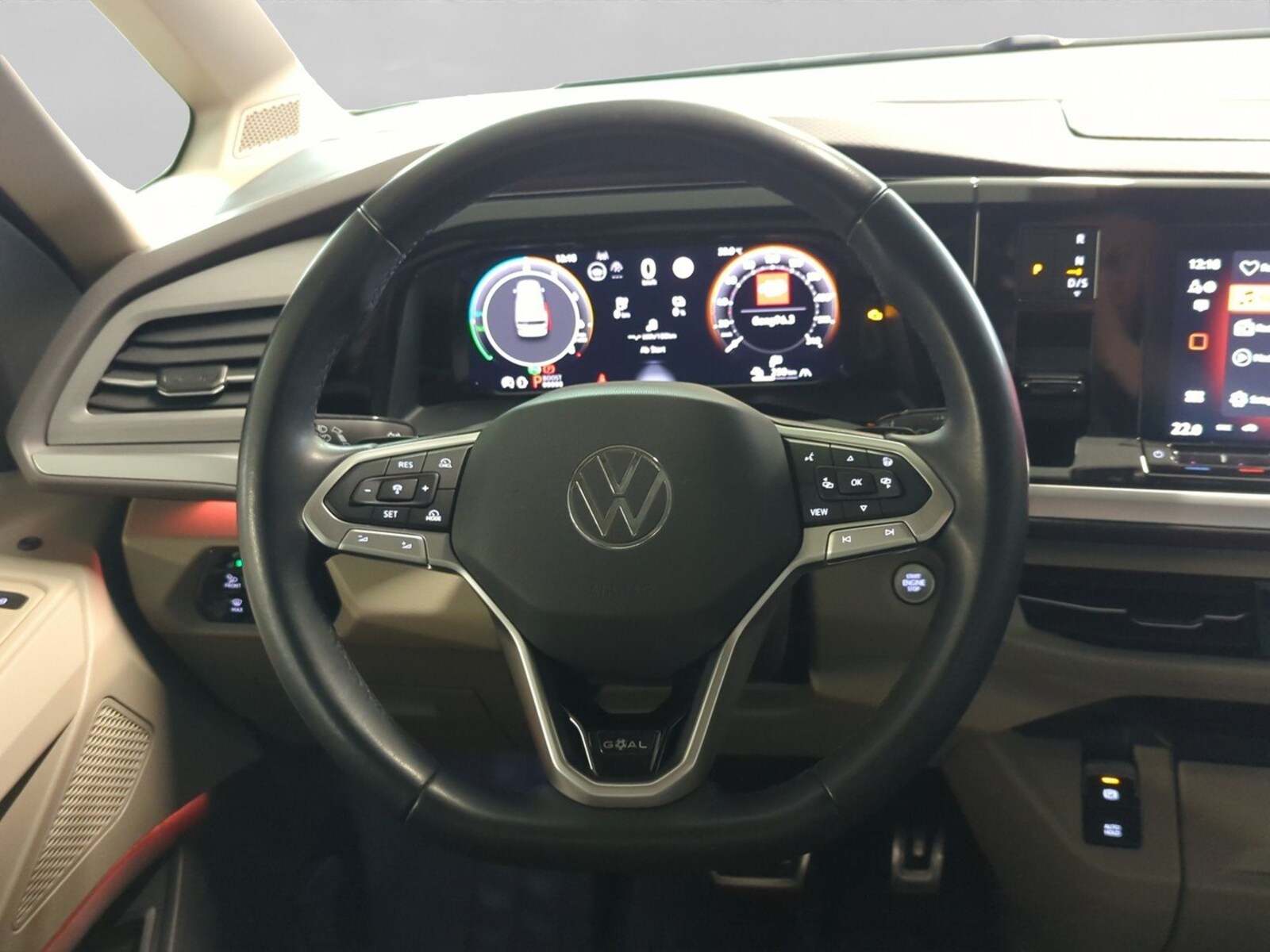 Volkswagen Multivan Langversion – Bild 9