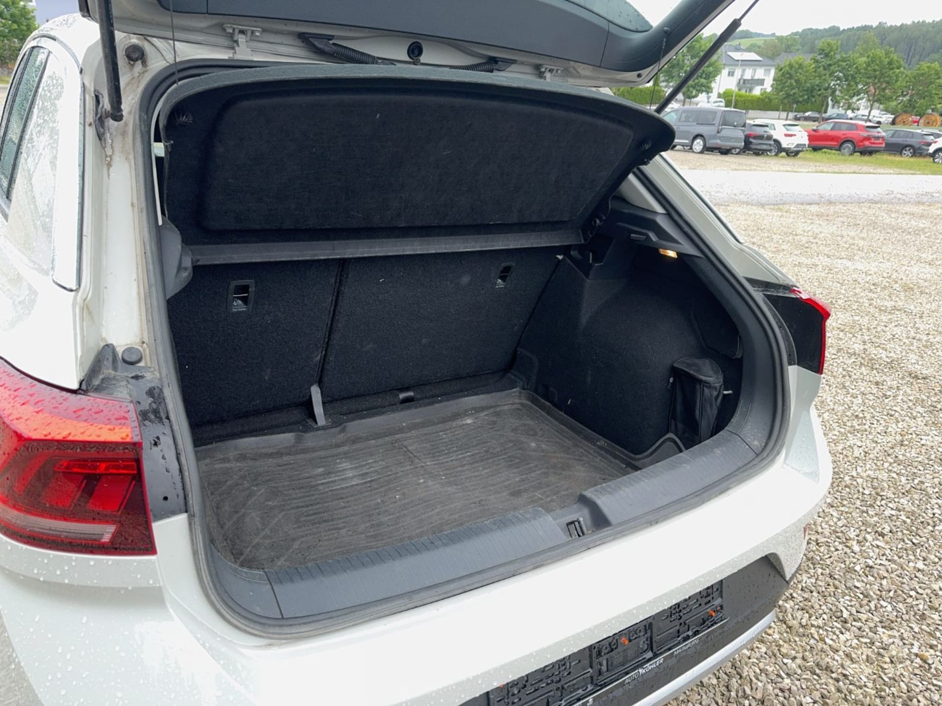 Volkswagen T-Roc Basis-Modell