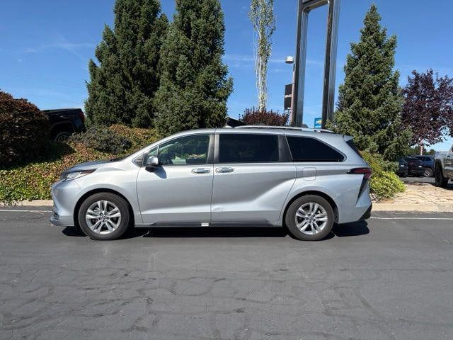 2022 Toyota Sienna