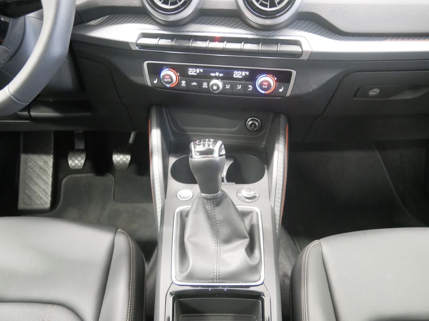 Bild über Audi Q2 advanced 30 TFSI Schaltgetriebe - für weitere Informationen kontaktieren Sie den Audi Partner