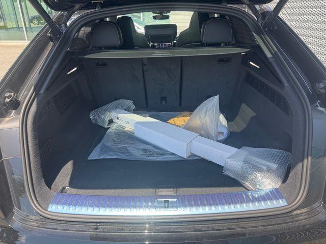 2025 Audi SQ8 Premium Plus - Photo 17