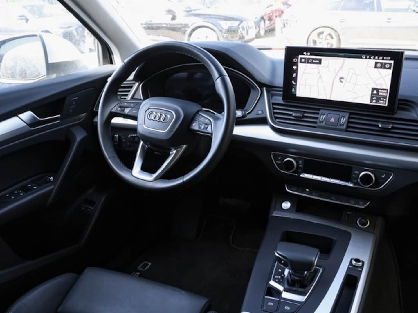 Bild über Audi Q5 TFSI e 50 TFSI e quattro S tronic - für weitere Informationen kontaktieren Sie den Audi Partner