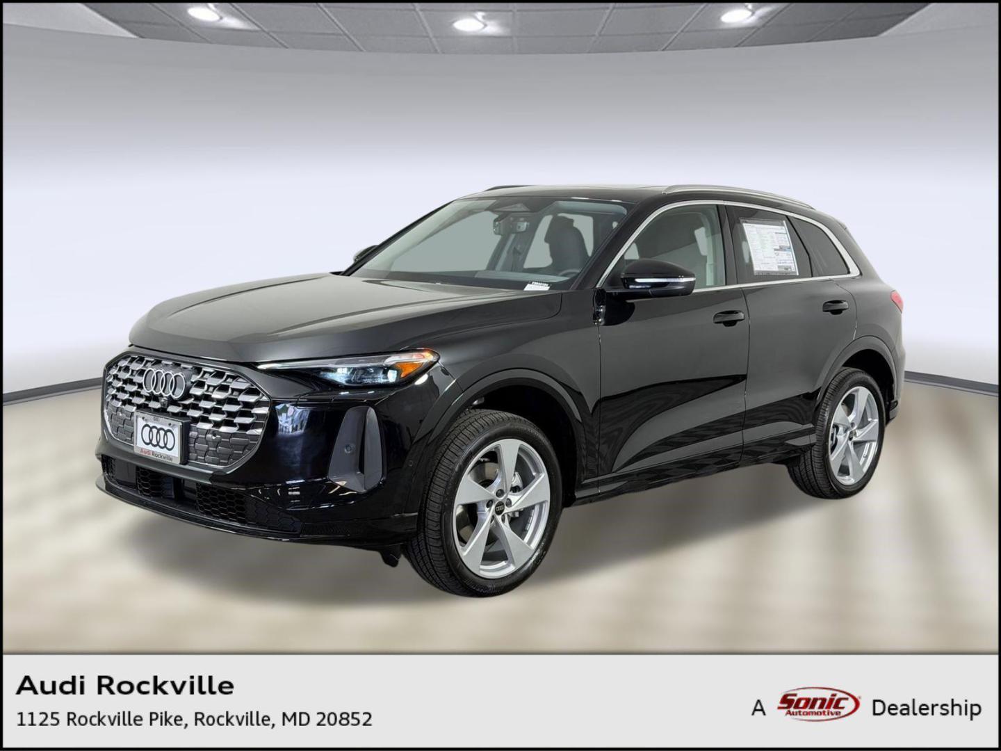 2026 Audi Q5 Premium Plus quattro's photo