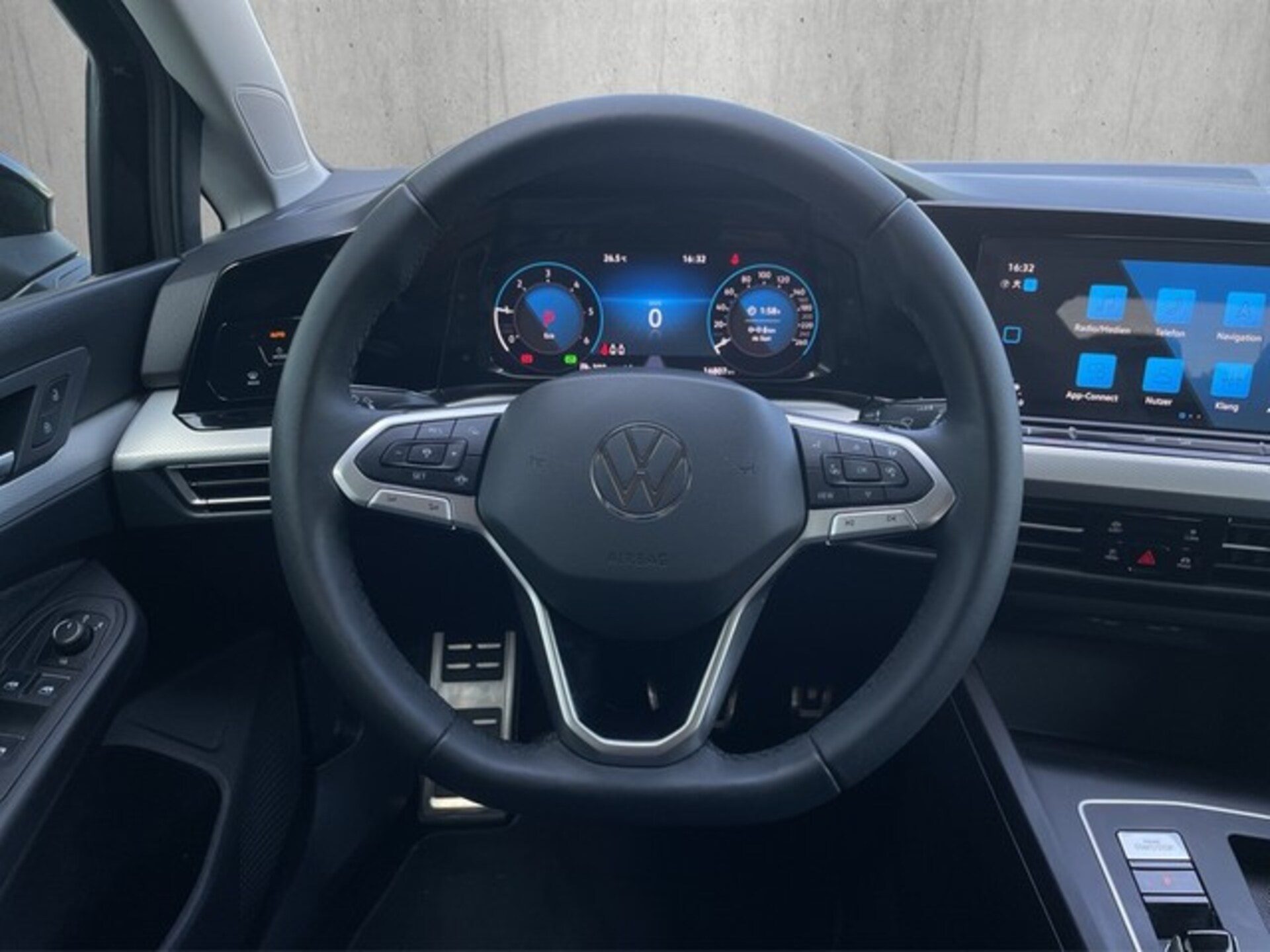 Volkswagen Golf MOVE