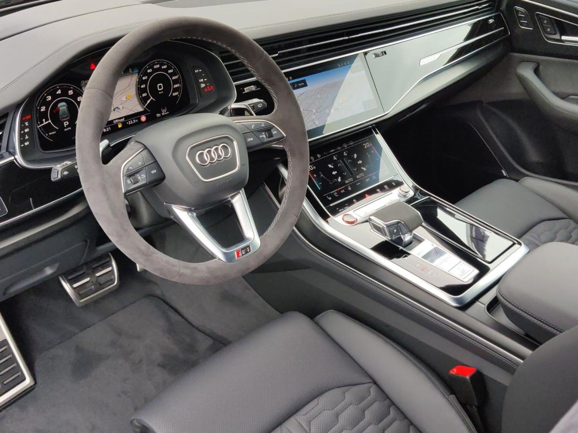 Audi RS Q8 SUV performance