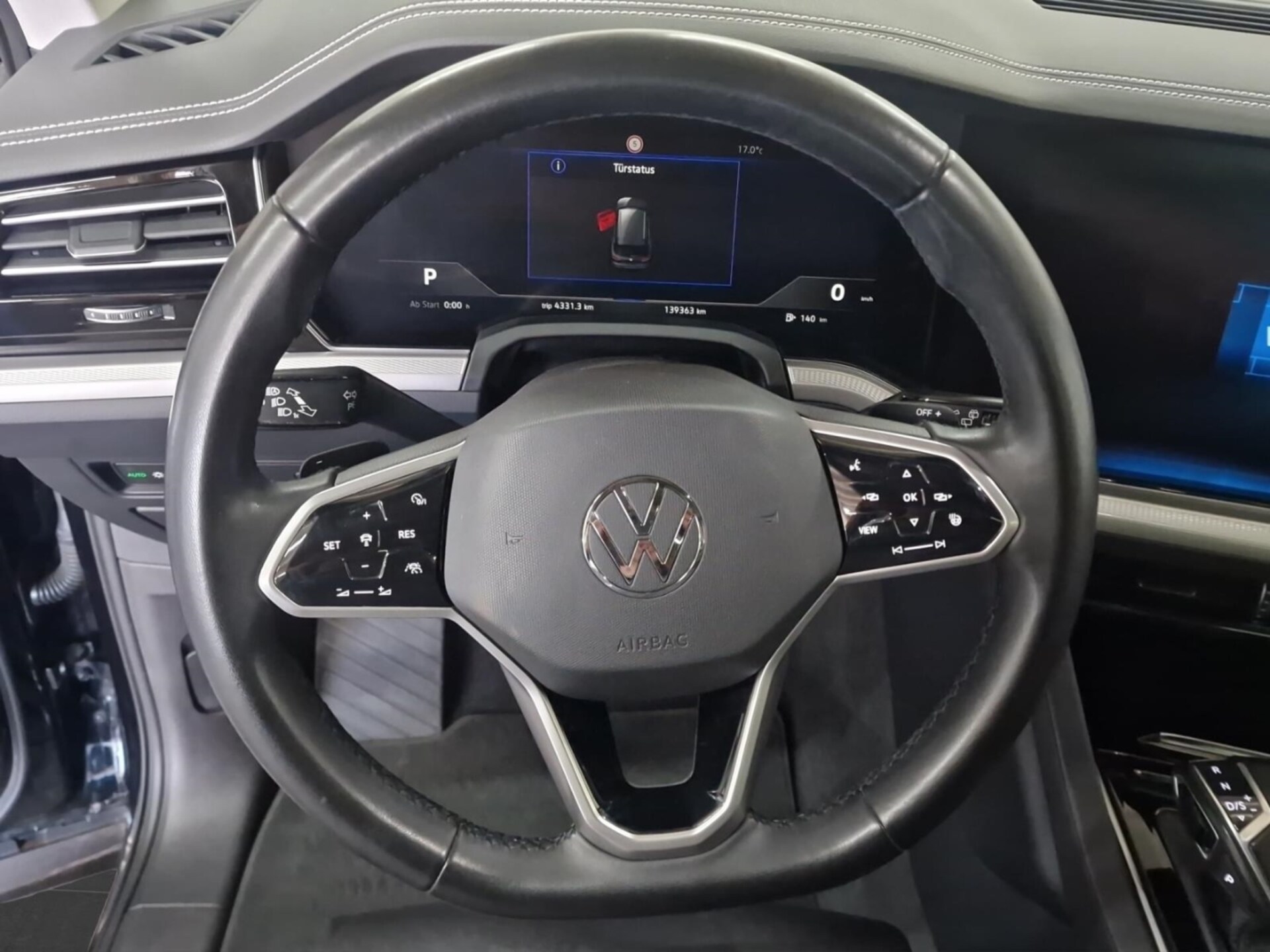 Volkswagen Touareg Basis-Modell