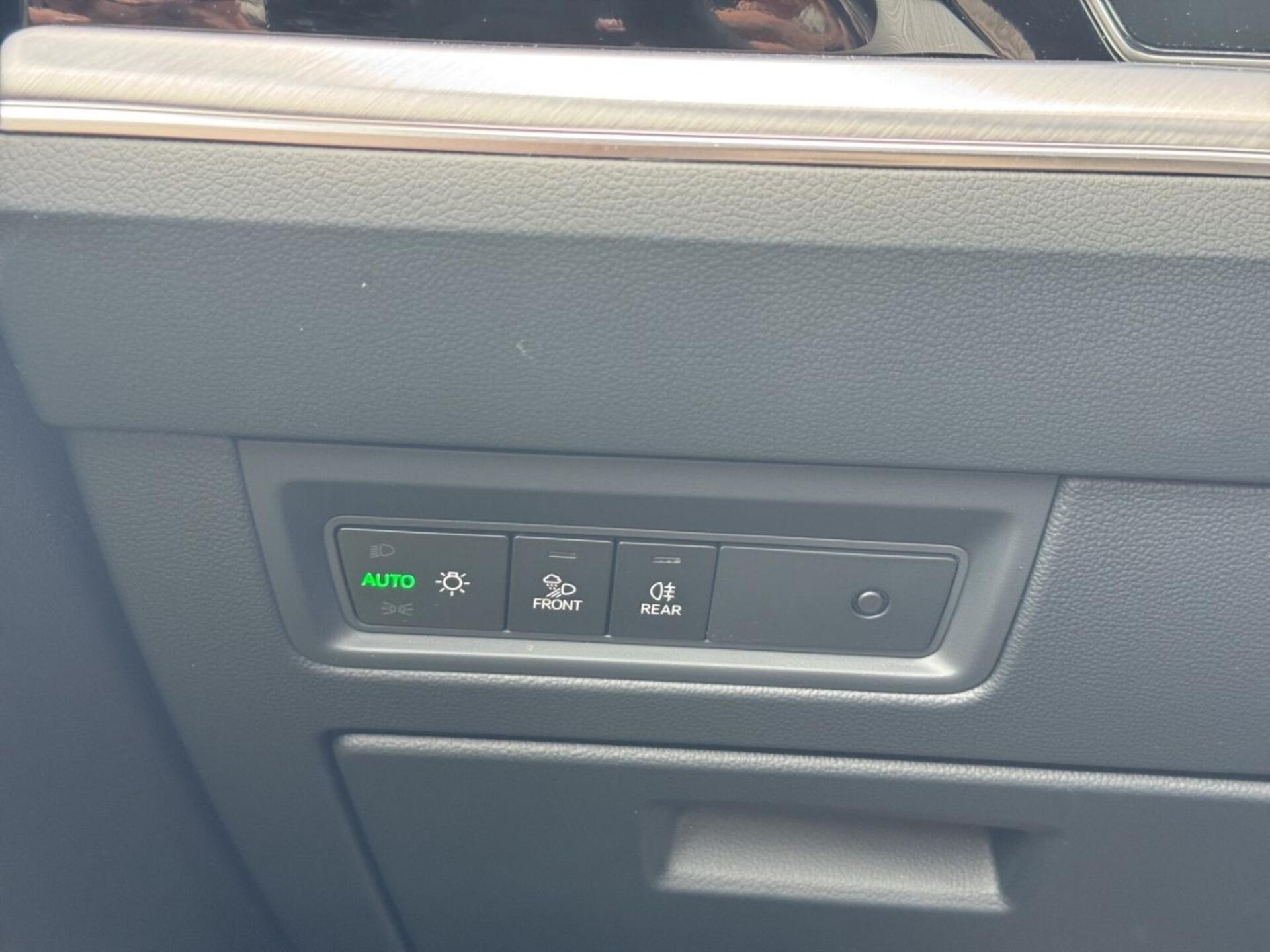 Volkswagen Touareg Basis-Modell
