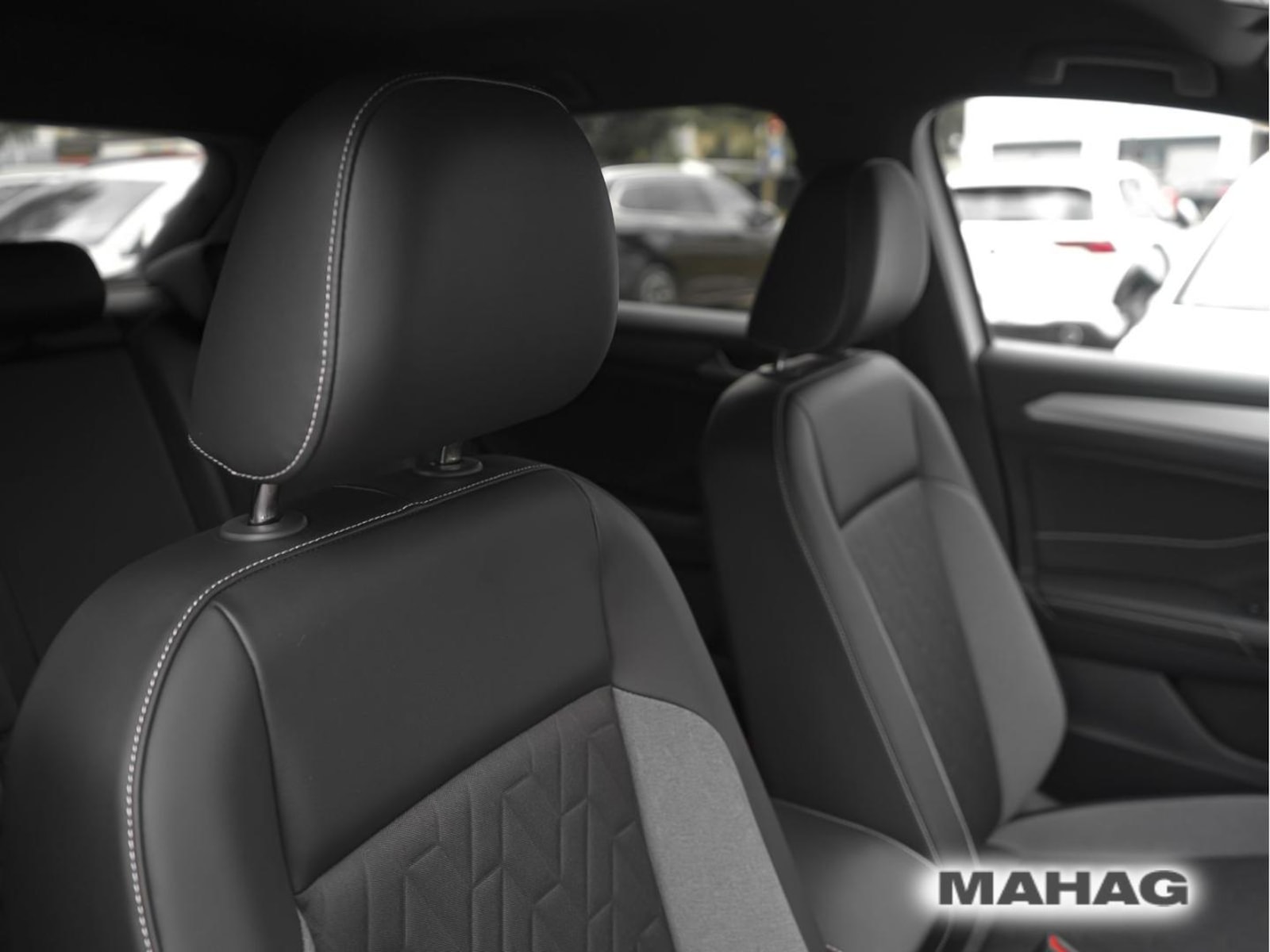 Volkswagen T-Roc – Bild 15