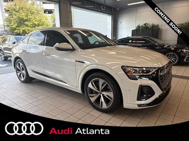 2024 Audi Q8 Sportback e-tron