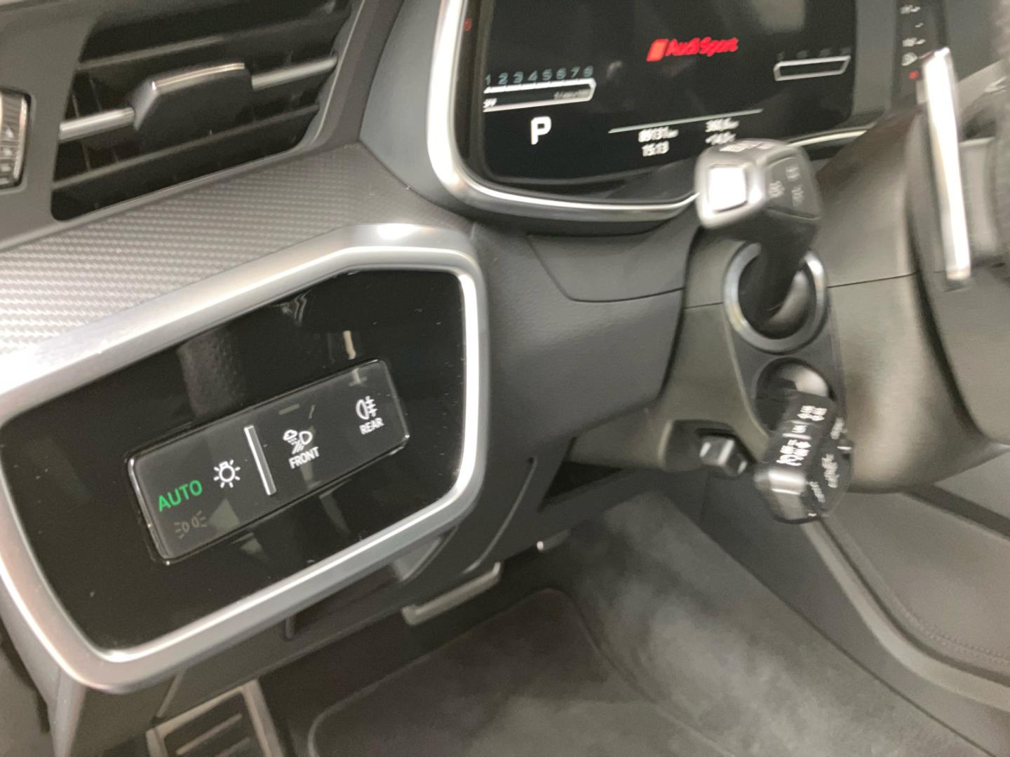 Image about Audi RS 6 Avant TFSI quattro tiptronic