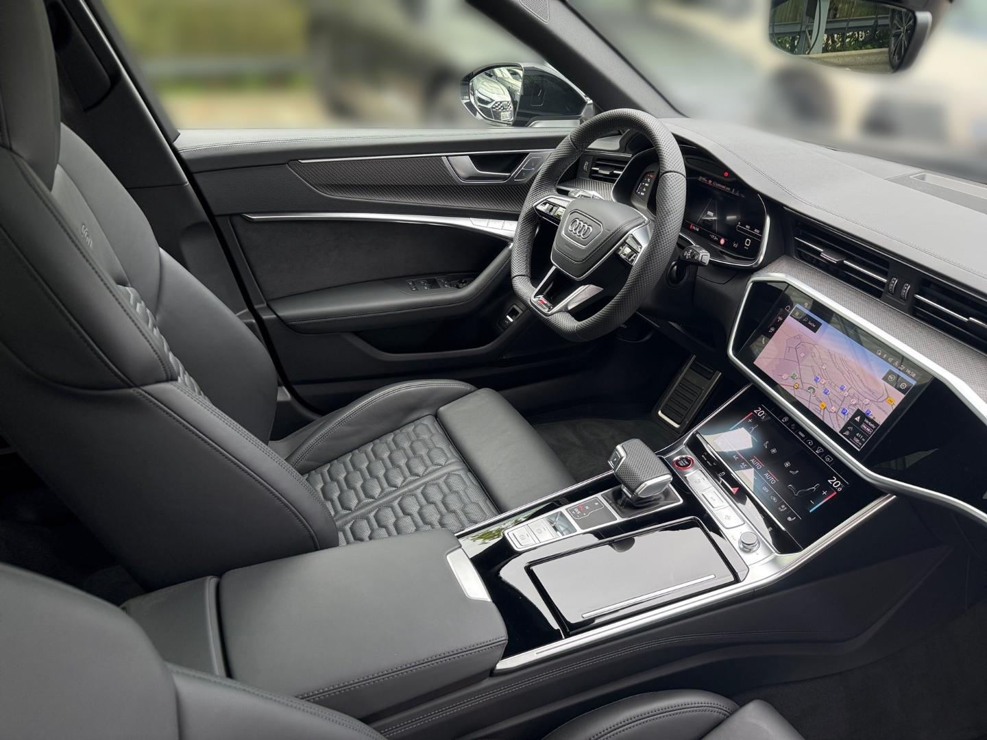 Image about Audi RS 6 Avant performance quattro tiptronic
