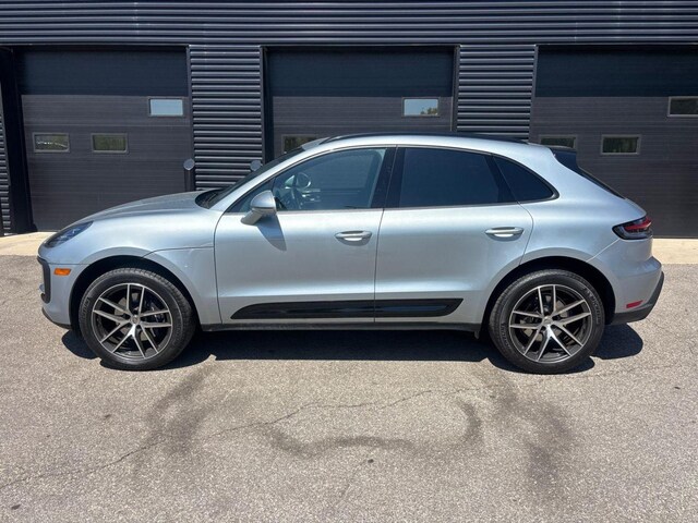 2025 Porsche Macan