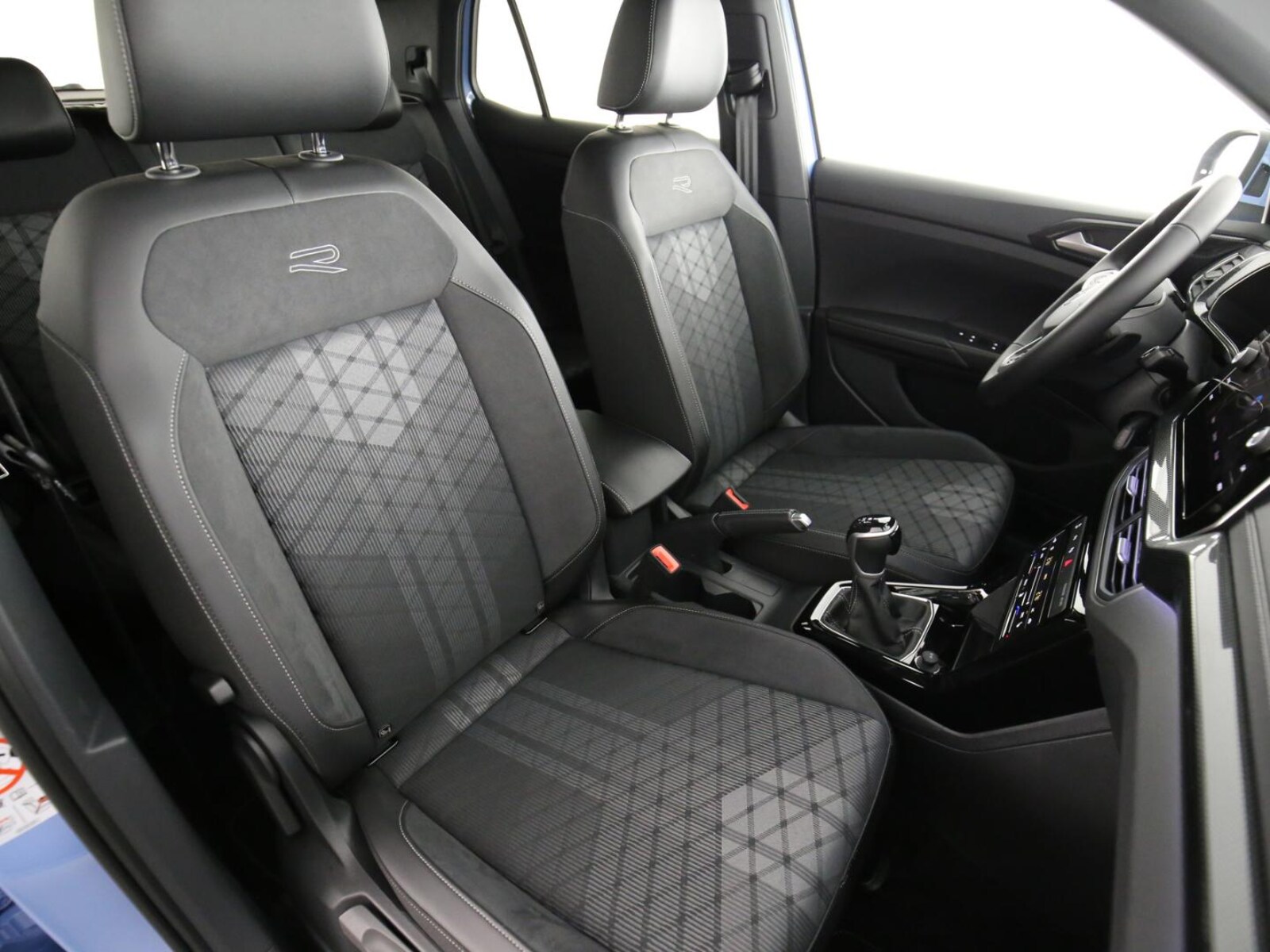Volkswagen T-Cross – Bild 18