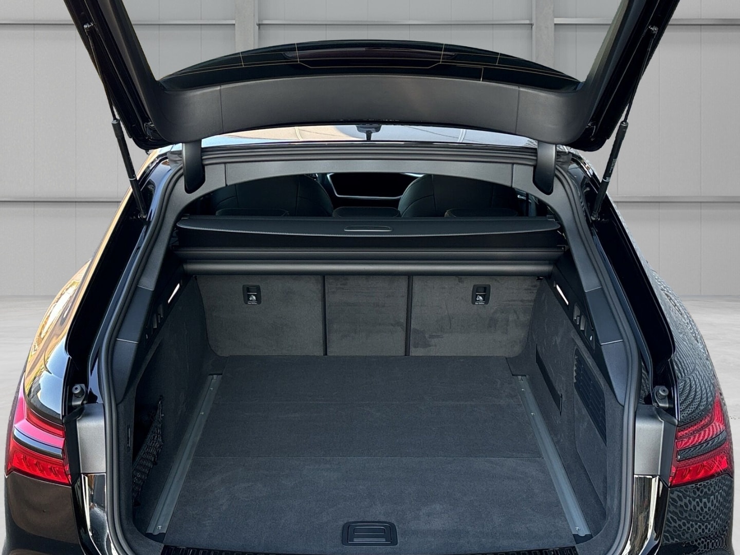 Bild über Audi A6 Avant S line 50 TDI quattro tiptronic - für weitere Informationen kontaktieren Sie den Audi Partner