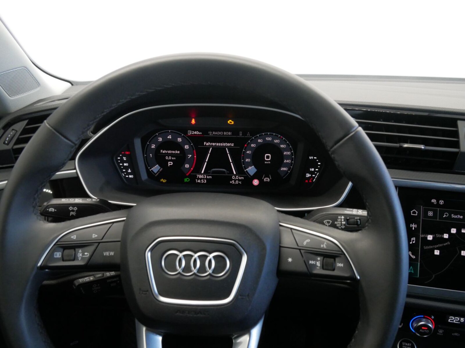 Audi Q3 – Bild 13